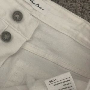 Size 11 KAN Can white distressed hem denim. Need to be bleached.
